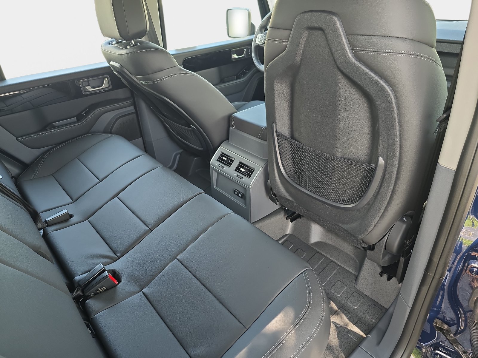 New 2026 INEOS Grenadier Station Wagon AWD/4WD image 10