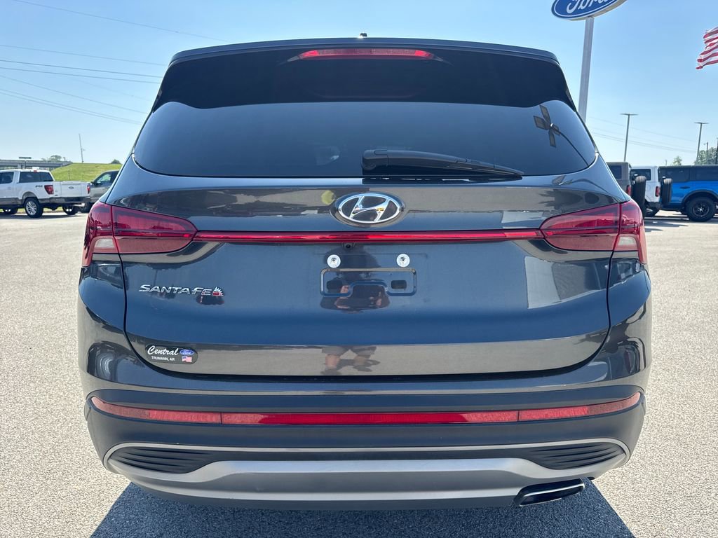 Used 2023 Hyundai Santa Fe SEL FWD image 9