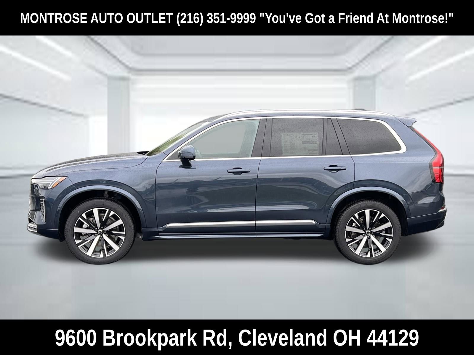 New 2026 Volvo XC90 B6 Plus w/ Protection Package Premier AWD/4WD image 2
