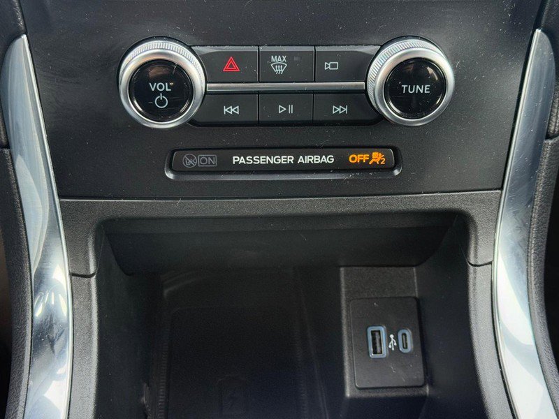Certified 2024 Ford Edge ST w/ Equipment Group 401A image 23
