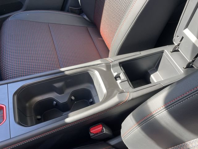 New 2026 Nissan Kicks SR w/ Cold Weather Package image 22