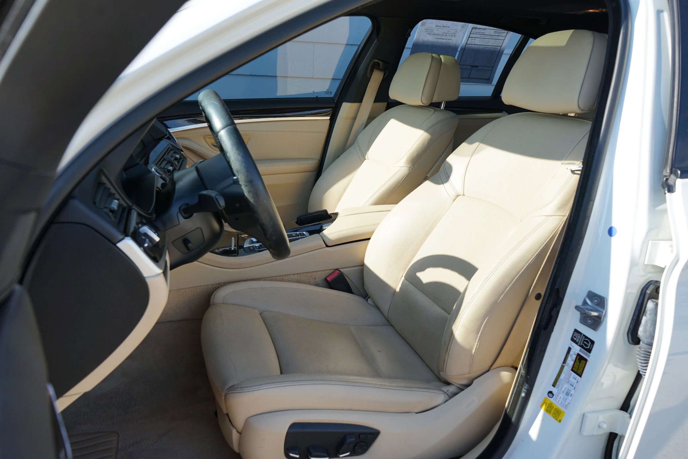 Used 2014 BMW 535i Sedan image 22