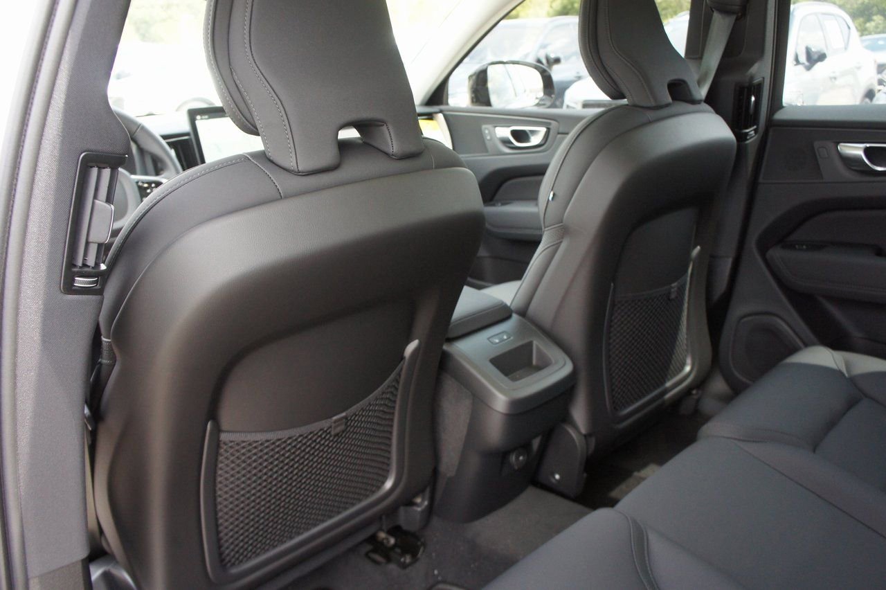 New 2026 Volvo XC60 B5 Plus w/ Protection Package Premier image 26