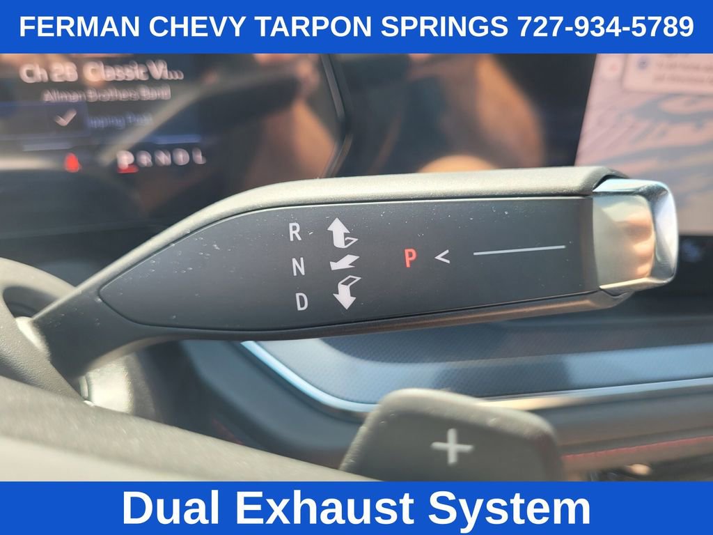 New 2025 Chevrolet Suburban RST image 34