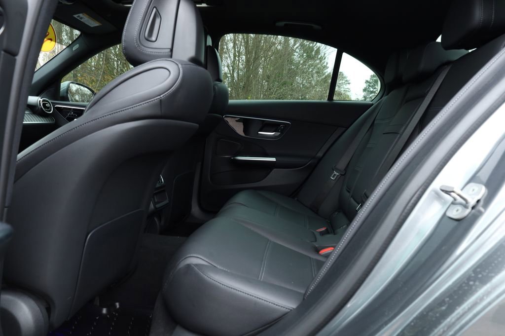 Used 2024 Mercedes-Benz C 300 Sedan image 12