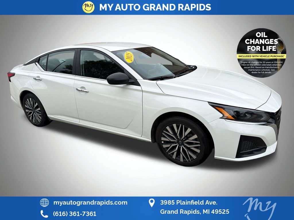 Used 2025 Nissan Altima 2.5 SV