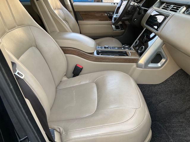 Used 2019 Land Rover Range Rover Supercharged AWD/4WD image 21