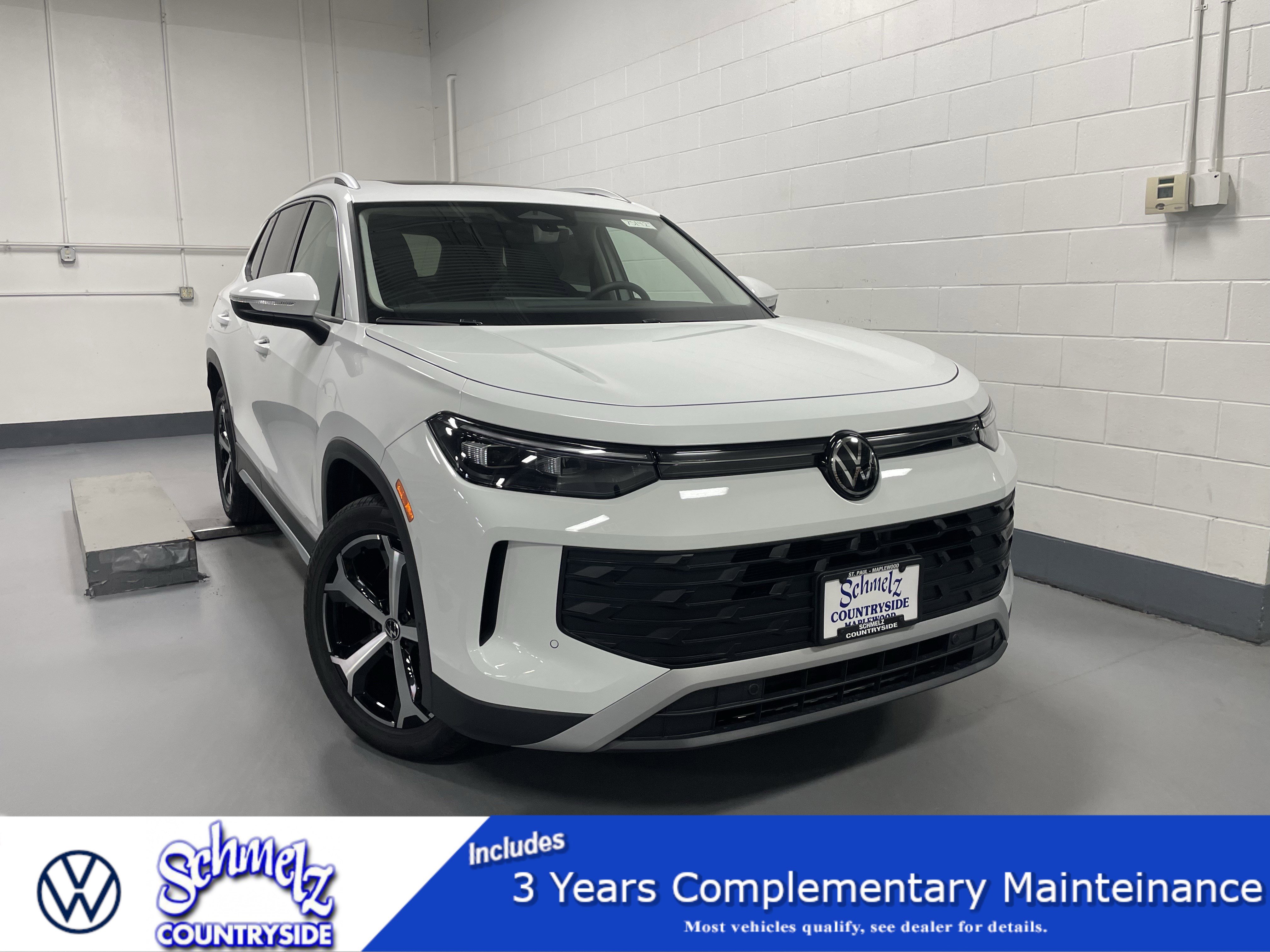 New 2025 Volkswagen Tiguan SE video 1