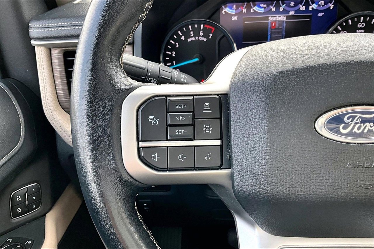 Used 2024 Ford Expedition Max Limited image 31