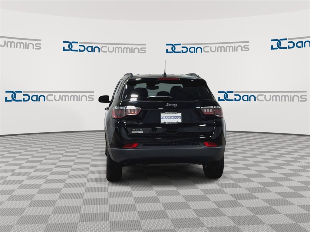 New 2026 Jeep Compass Latitude image 8