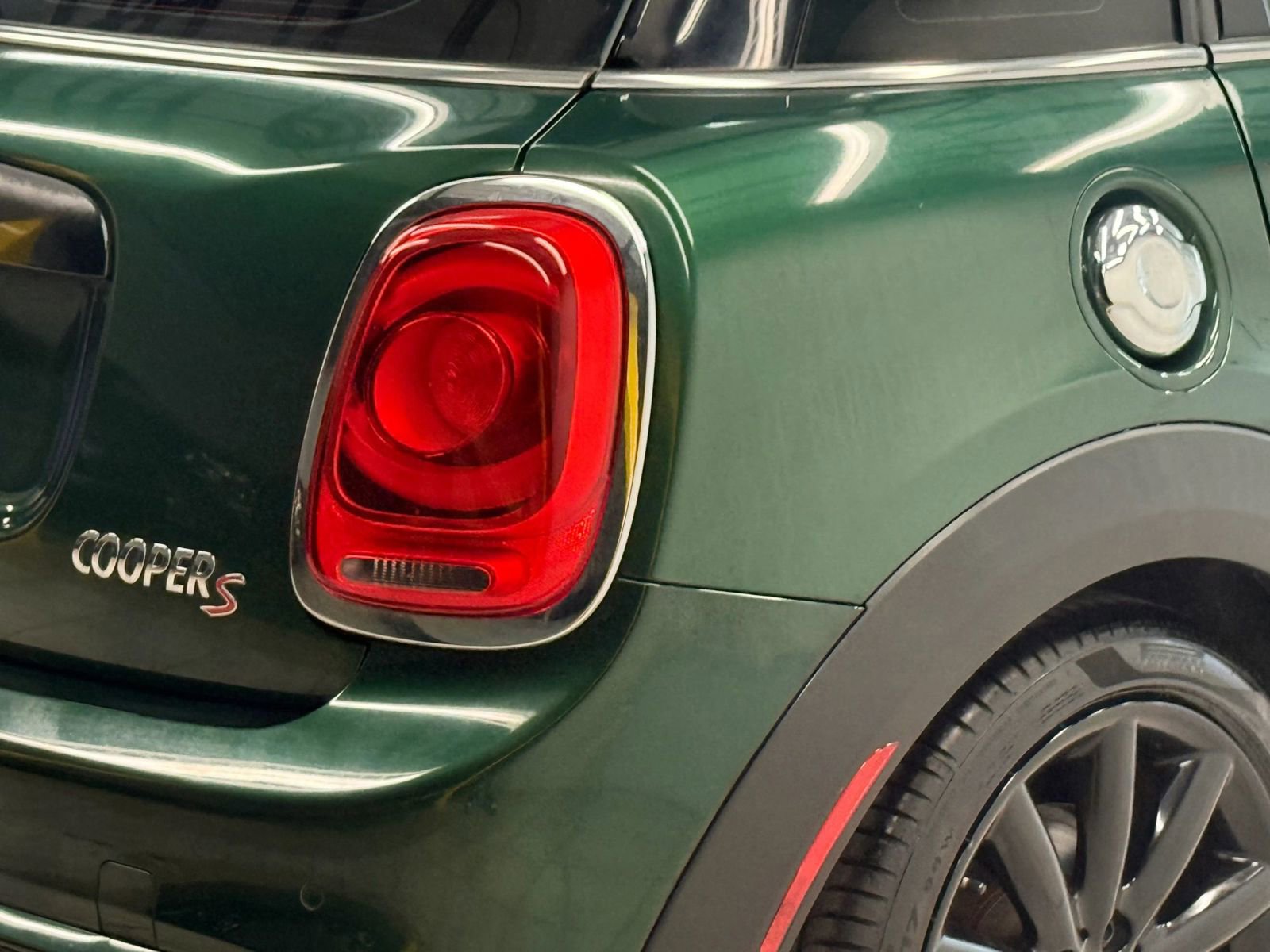 Used 2016 MINI Cooper S image 10