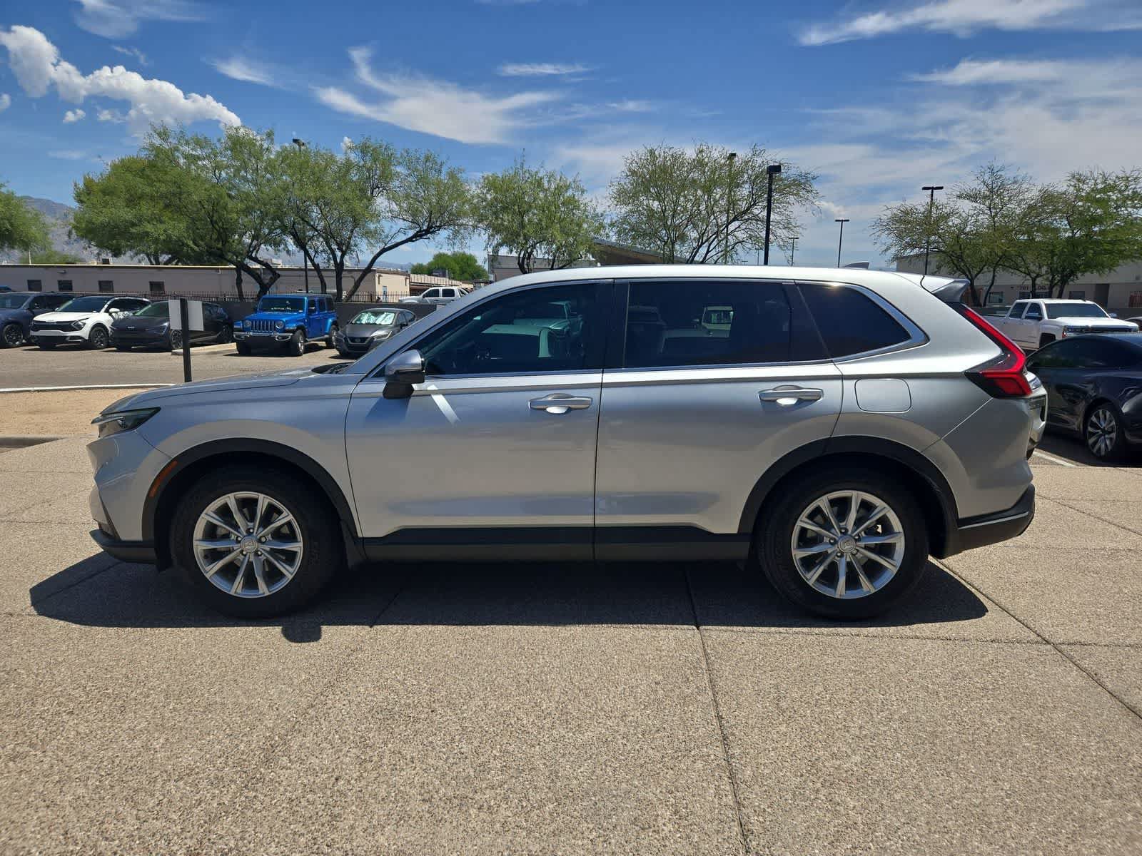 Used 2025 Honda CR-V EX-L image 5