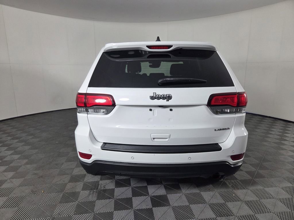 Certified 2022 Jeep Grand Cherokee Laredo E image 7