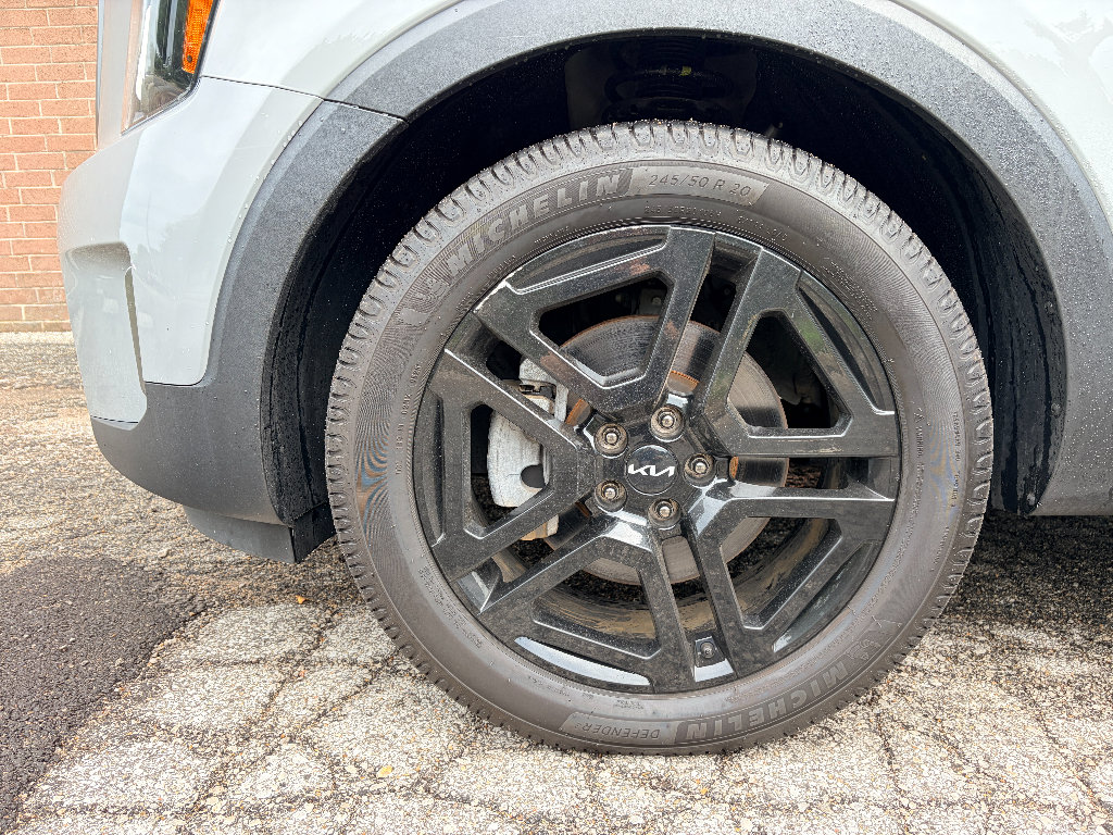 Used 2023 Kia Telluride SX X-Line AWD/4WD image 10