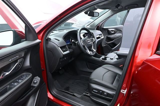 Certified 2024 GMC Terrain SLT w/ LPO, Floor Liner Package FWD image 9