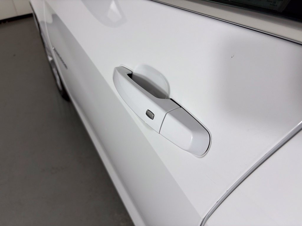 Used 2024 Chevrolet Malibu LT FWD image 14