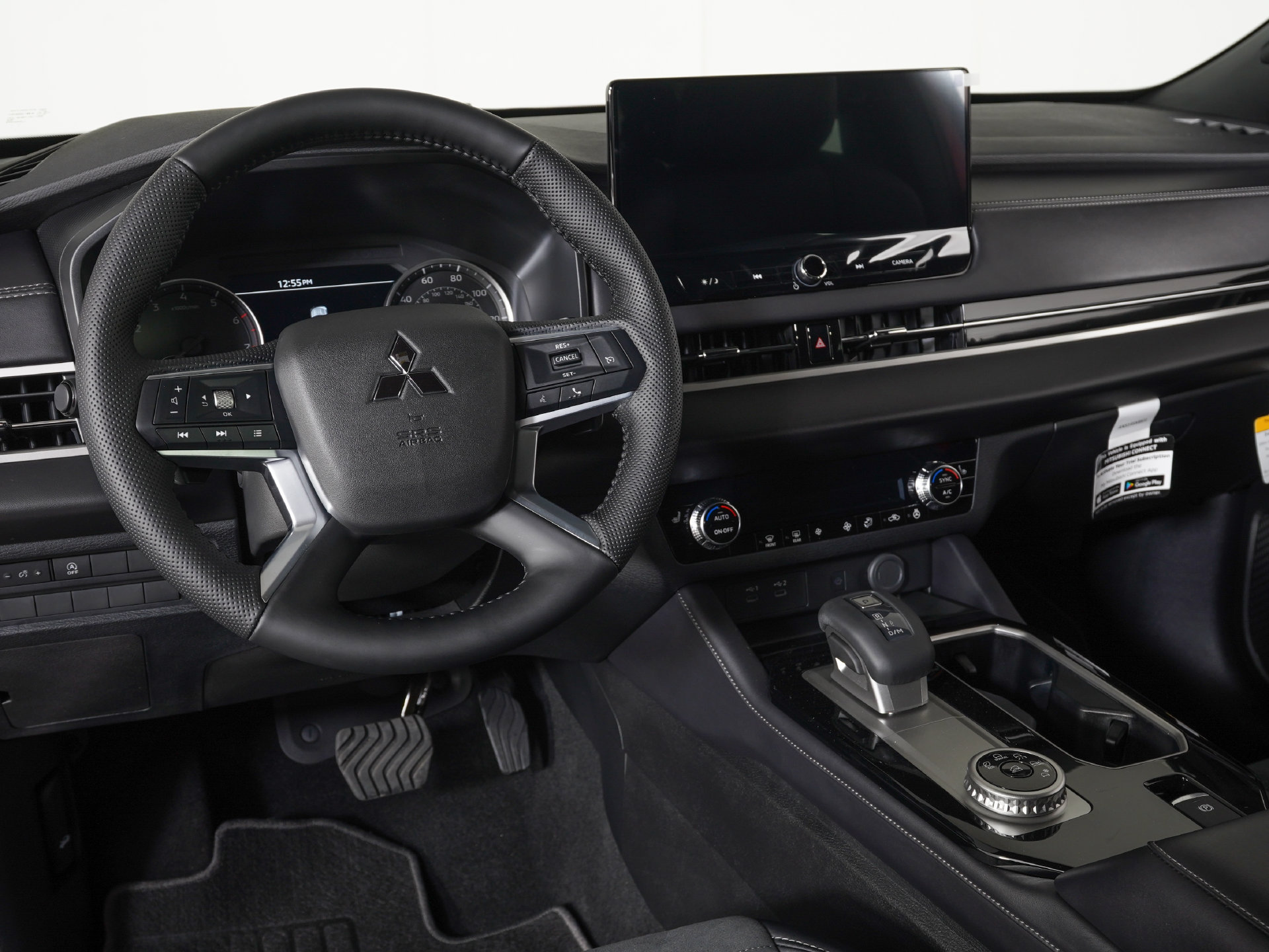 New 2026 Mitsubishi Outlander LE FWD image 11
