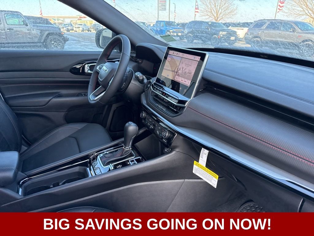 New 2025 Jeep Compass Trailhawk w/ Trailhawk Elite Group image 52