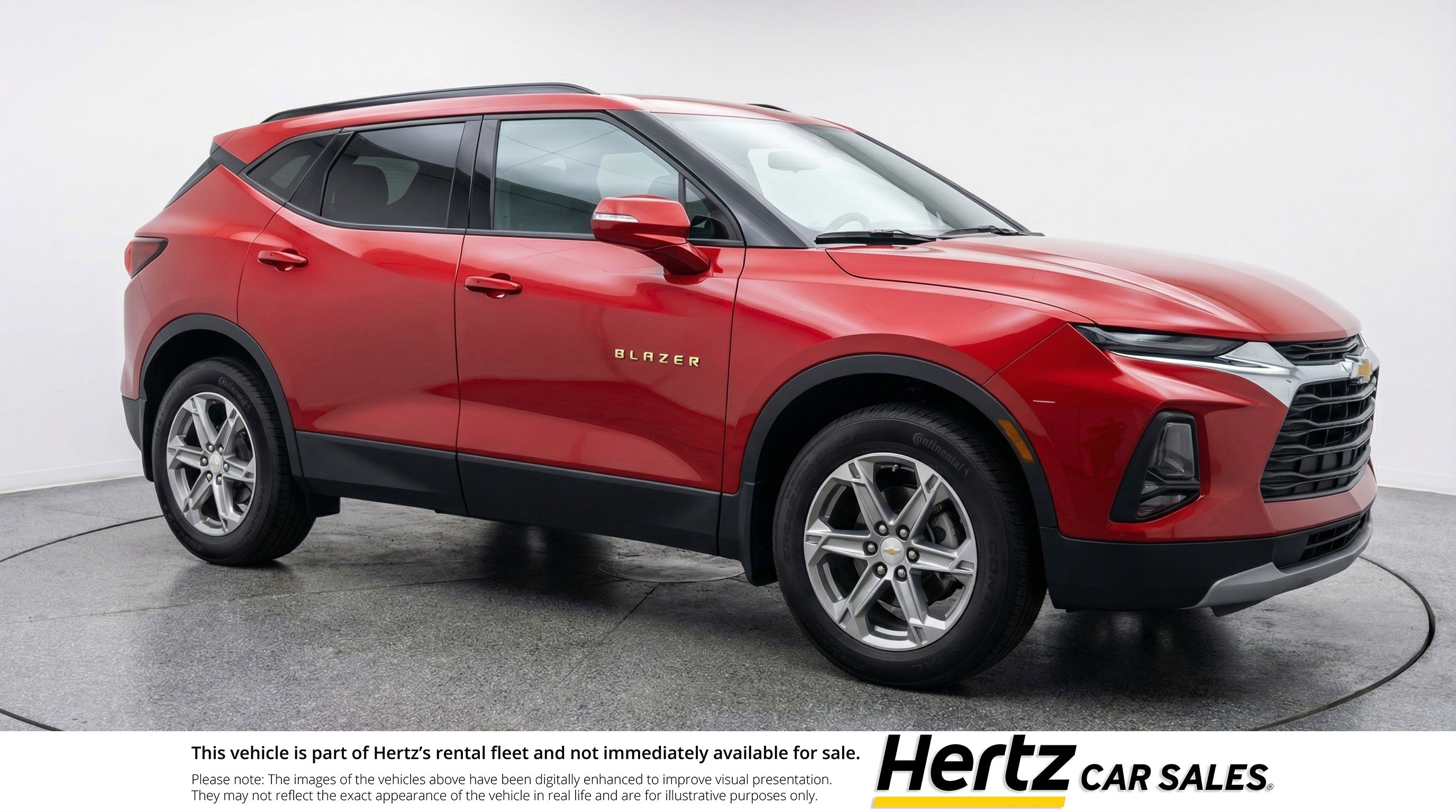 Used 2025 Chevrolet Blazer LT image 1