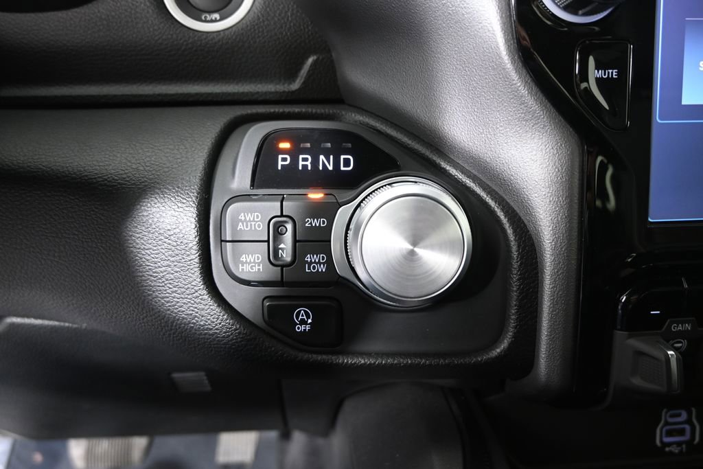 Used 2025 RAM 1500 Sport w/ Bed Utility Group AWD/4WD image 31