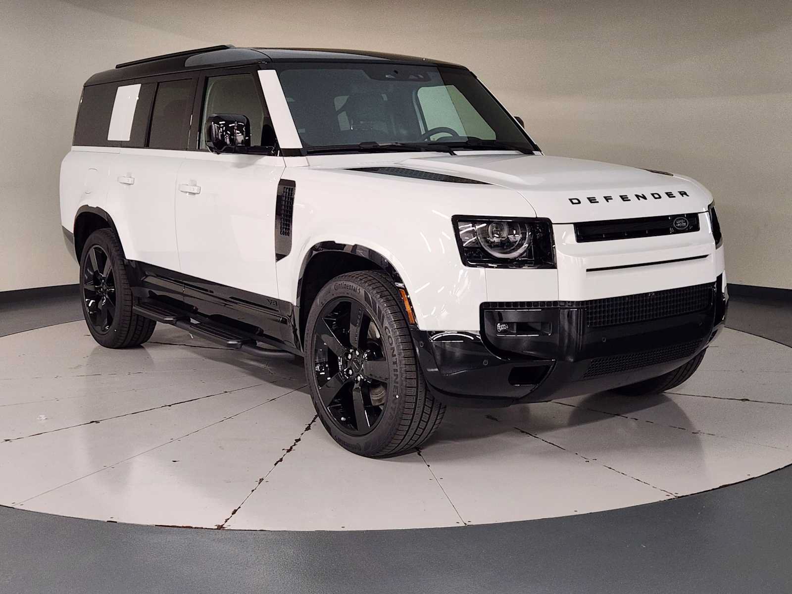New 2026 Land Rover Defender 130 V8 AWD/4WD image 7