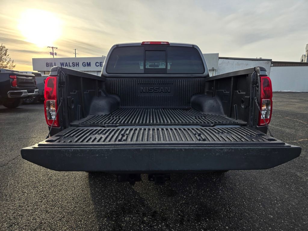 Used 2019 Nissan Frontier SV image 31