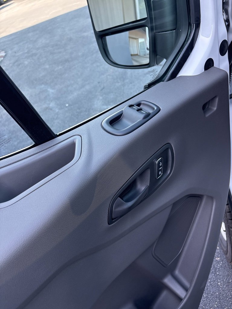 New 2025 Ford Transit 250 148 Medium Roof Extended AWD w/ Load Area Protection Package image 18