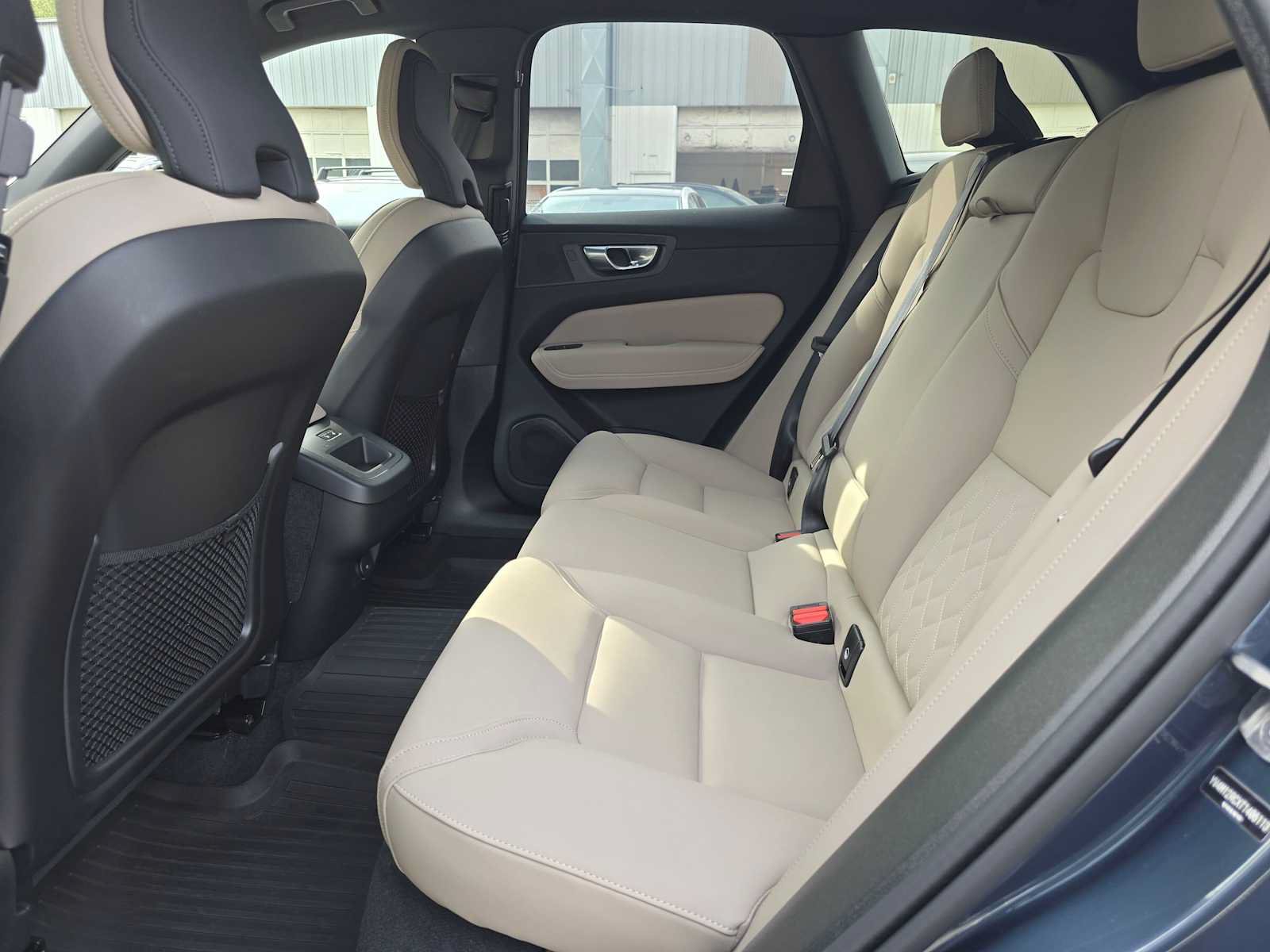 Used 2026 Volvo XC60 B5 Plus w/ Protection Package Premier AWD/4WD image 15