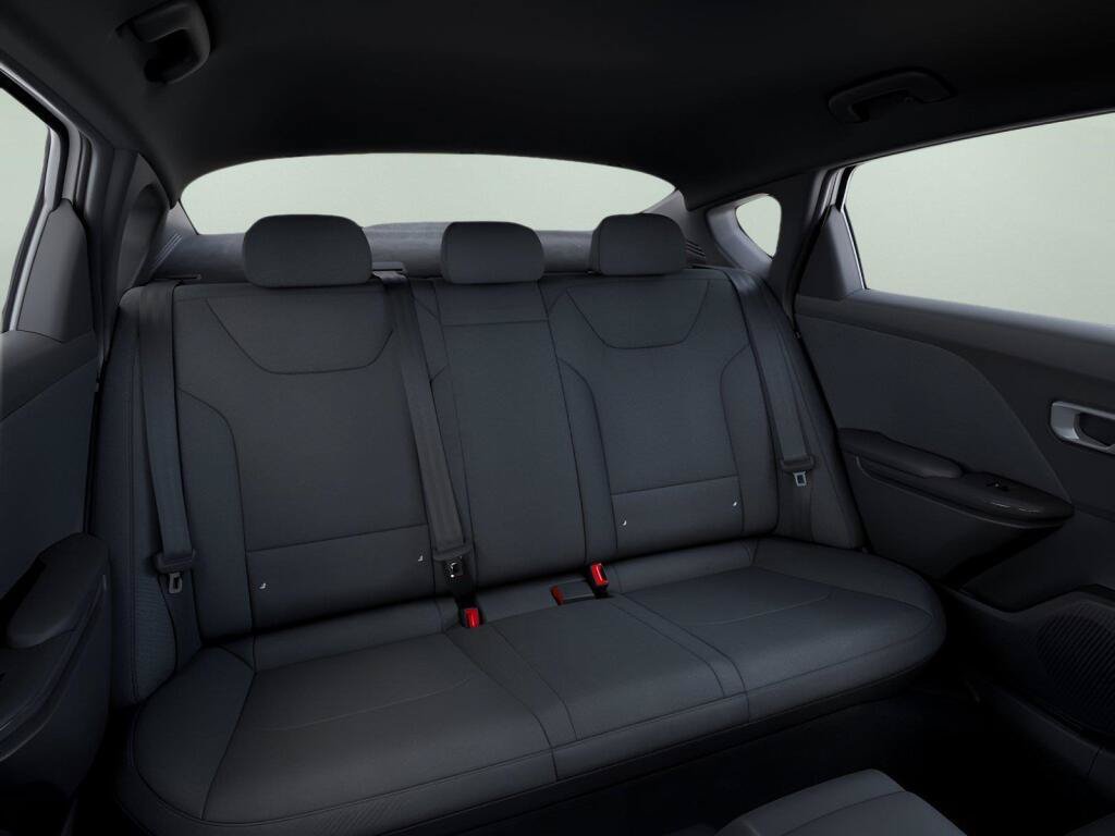 New 2026 Kia K4 FWD image 16