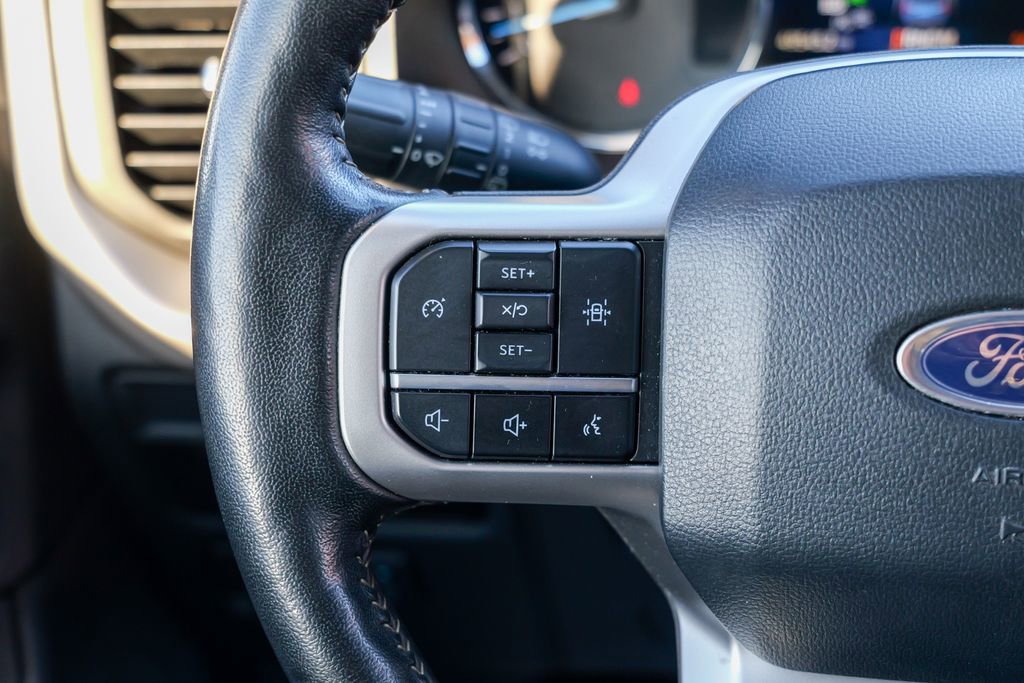 Used 2024 Ford Expedition XLT image 41