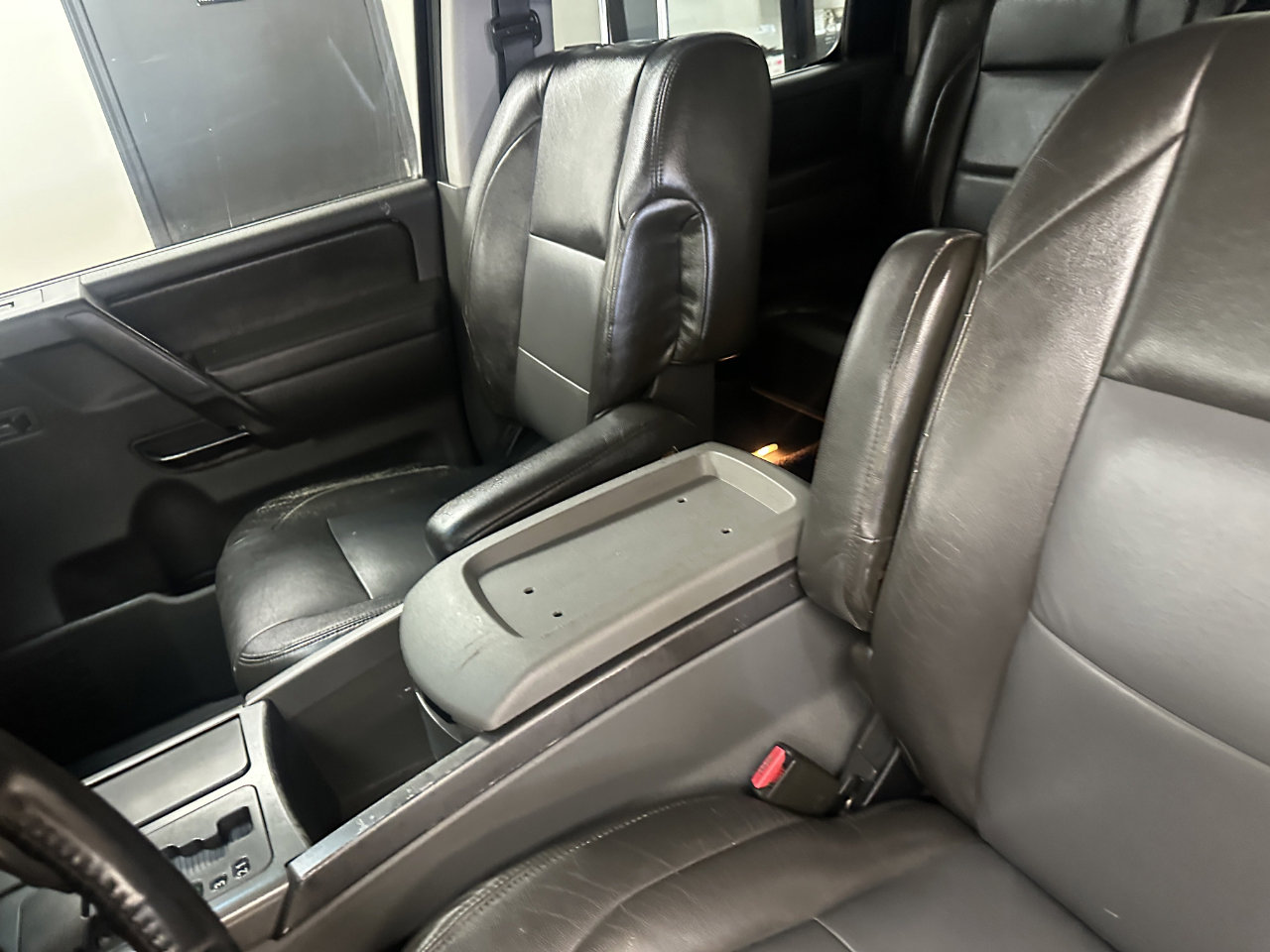 Used 2007 Nissan Titan SE image 55