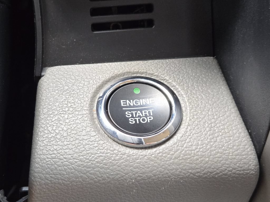 Used 2018 Ford F150 Lariat w/ Equipment Group 501A Mid AWD/4WD image 16