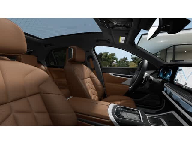 New 2026 BMW 750e xDrive w/ Executive Package AWD/4WD image 9