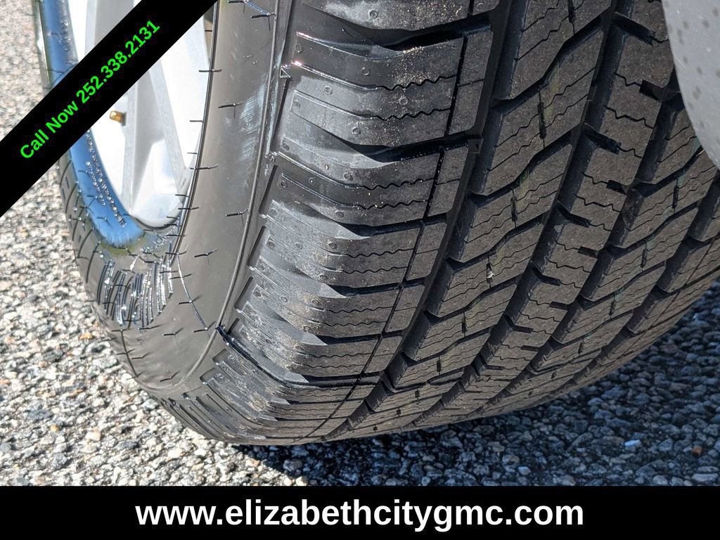 Used 2024 Jeep Grand Cherokee Limited image 13