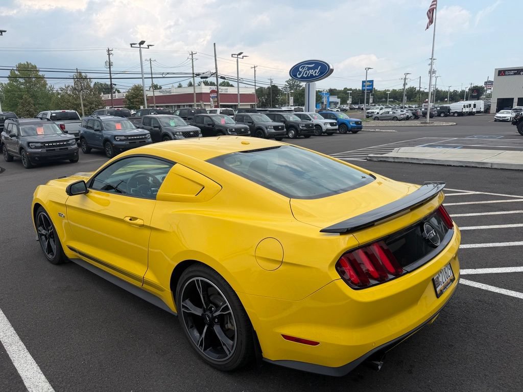 Used 2016 Ford Mustang GT Premium w/ Equipment Group 401A RWD image 11
