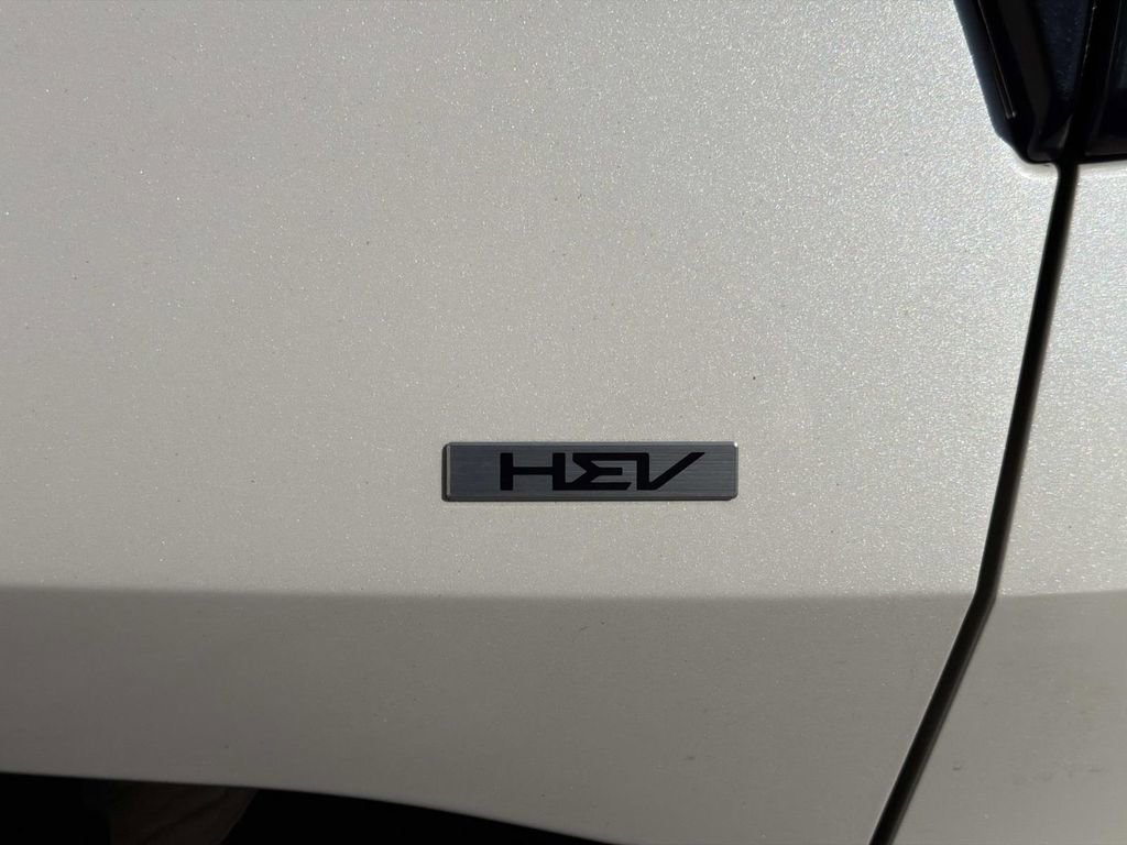 Used 2023 Kia Sportage SX Prestige image 10