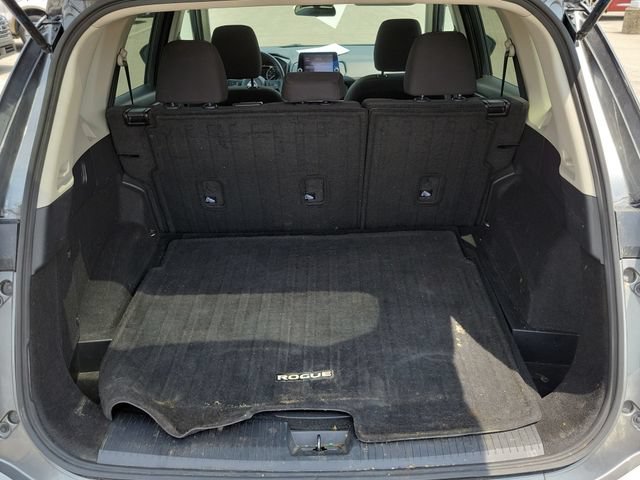 Used 2024 Nissan Rogue S AWD/4WD image 9
