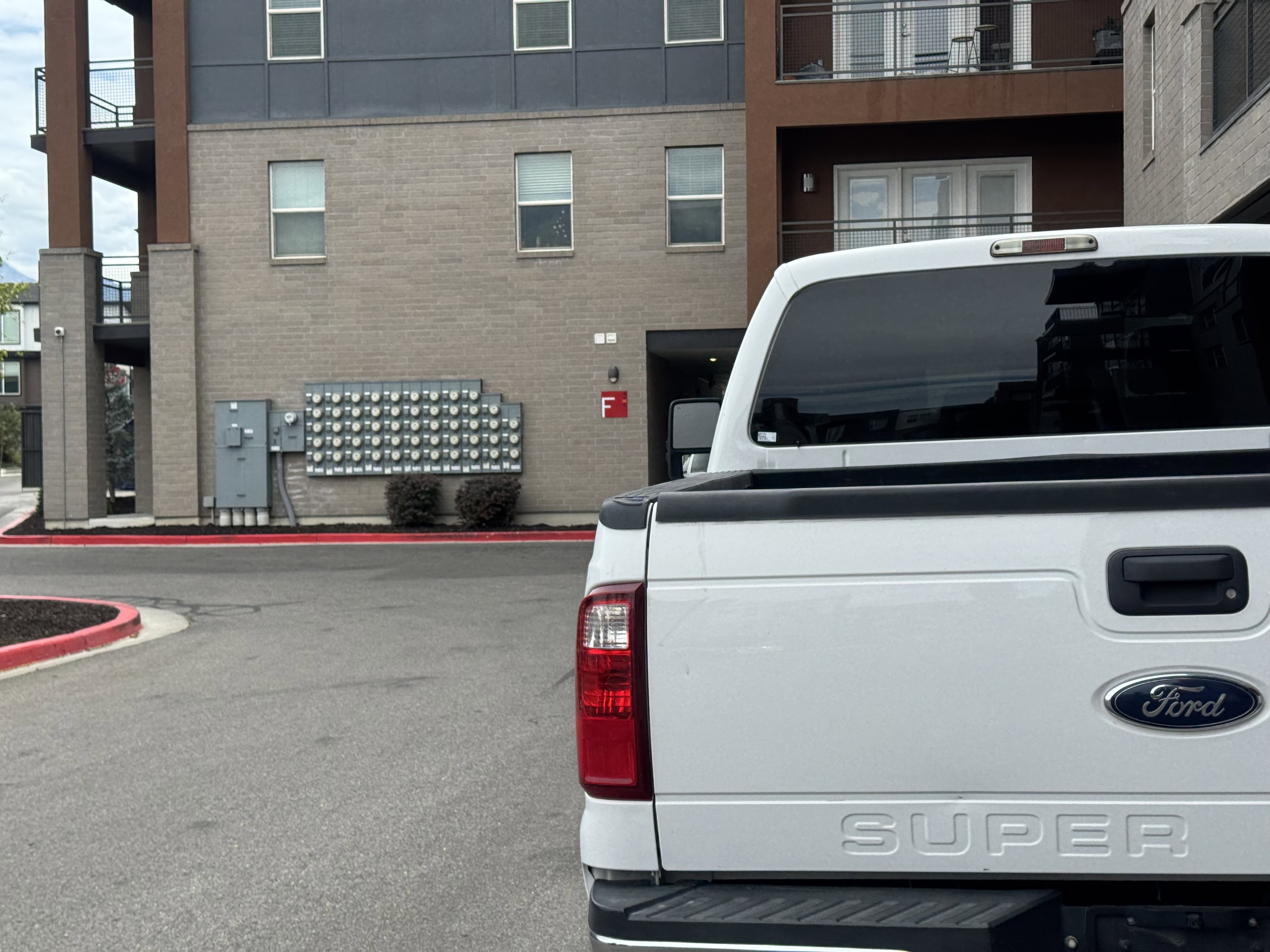 Used 2016 Ford F250 XLT image 4