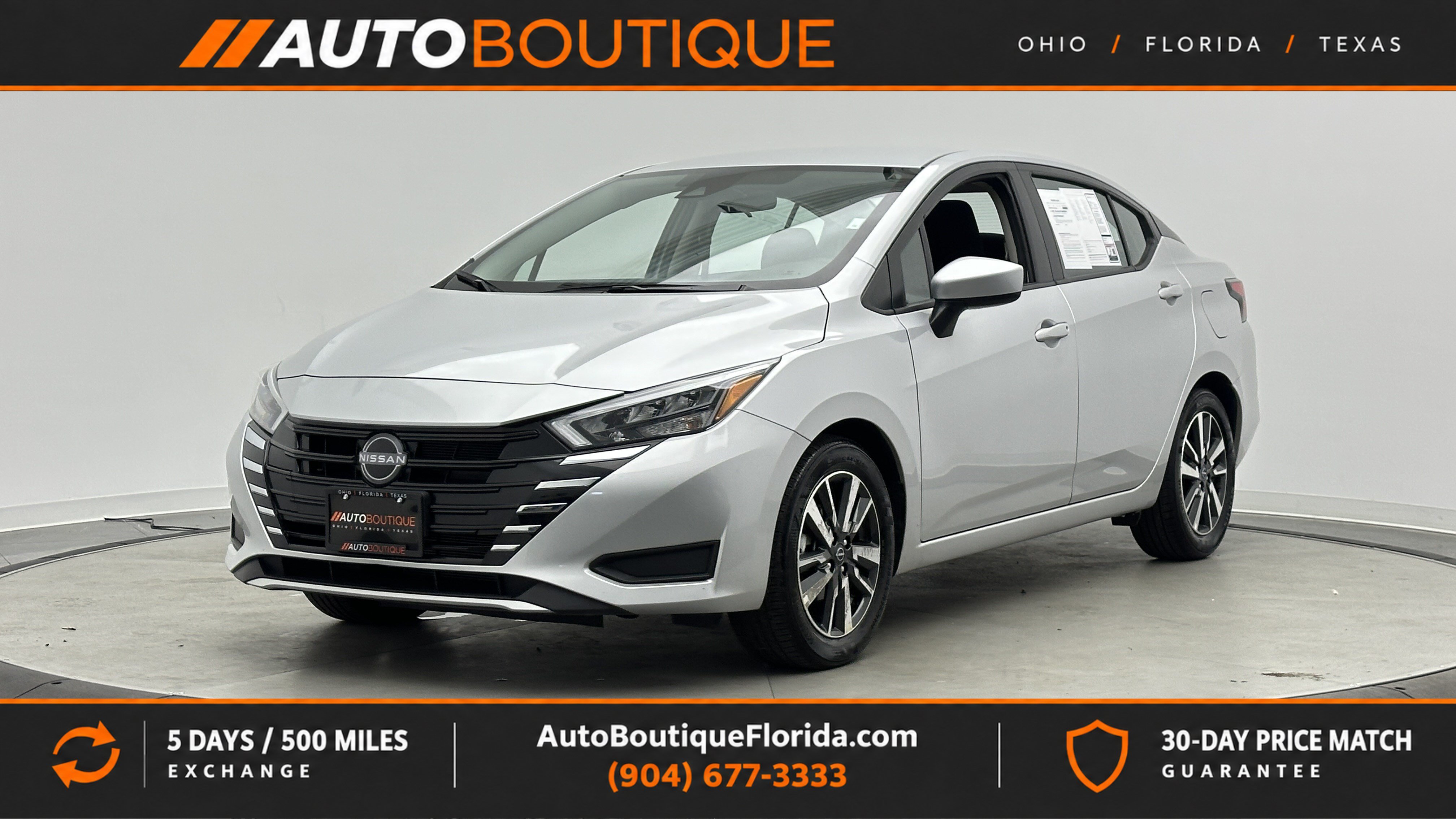 Used 2025 Nissan Versa SV FWD image 1