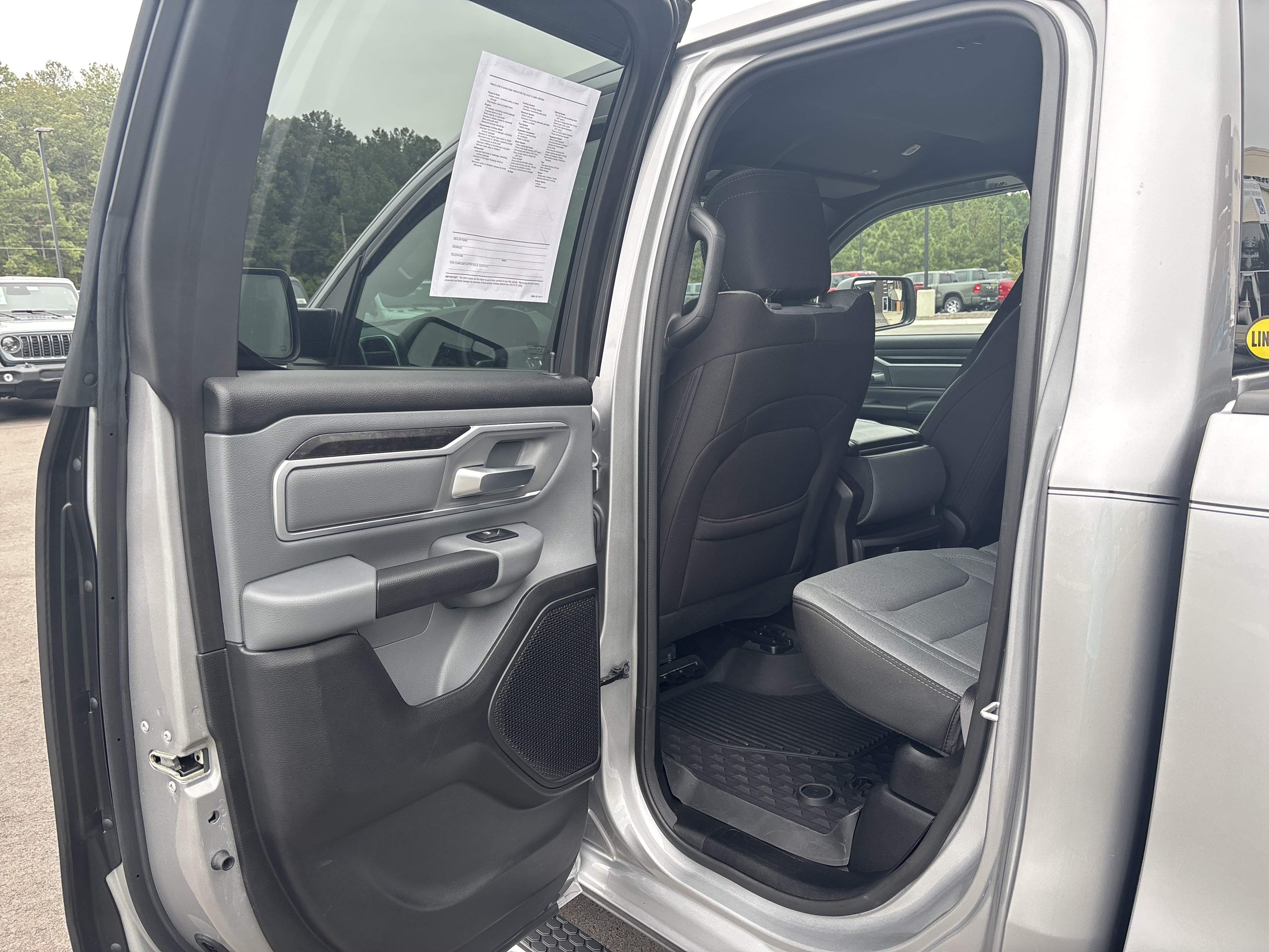 Used 2022 RAM 1500 Big Horn RWD image 27