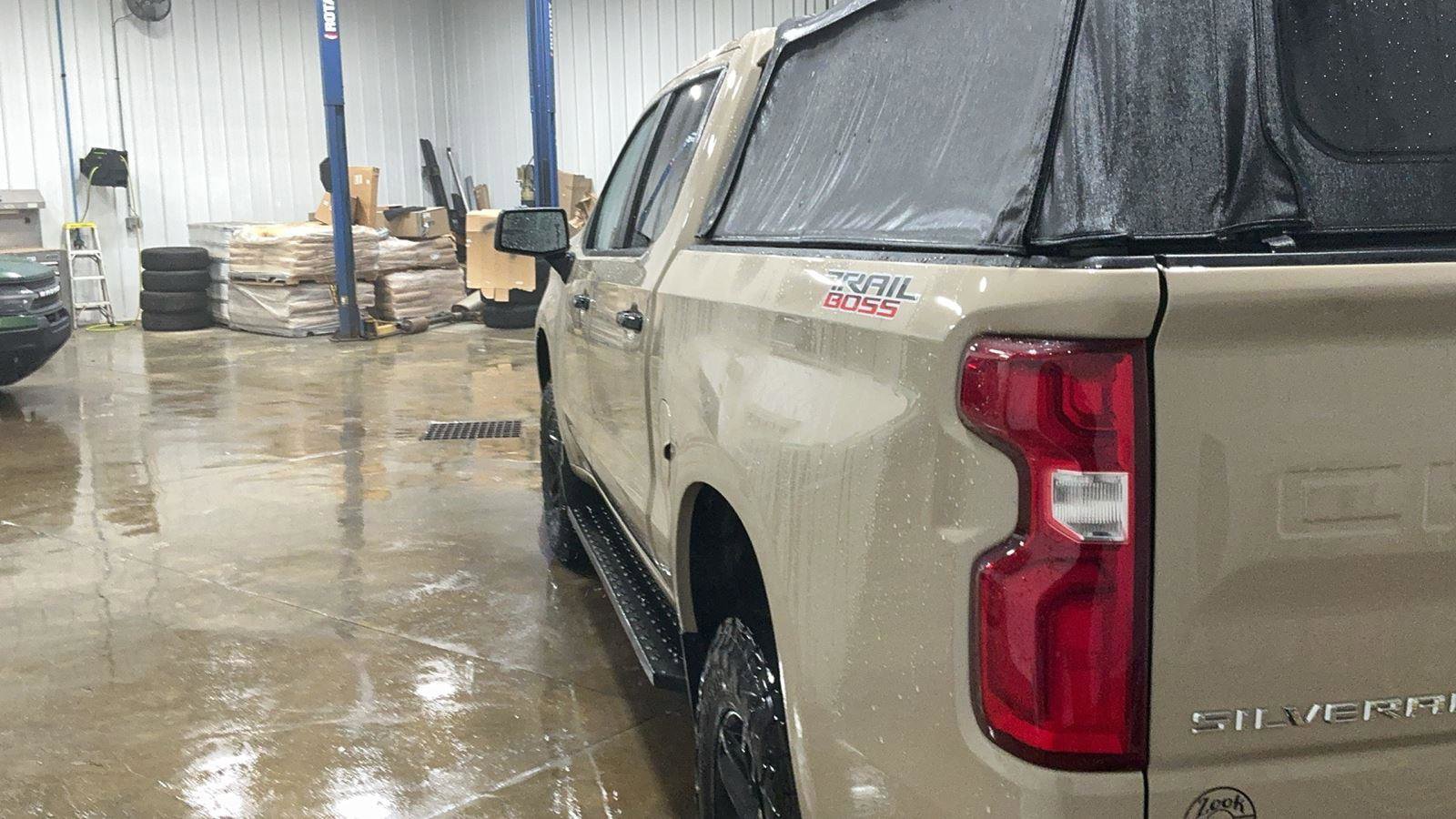 Used 2023 Chevrolet Silverado 1500 LT Trail Boss image 7