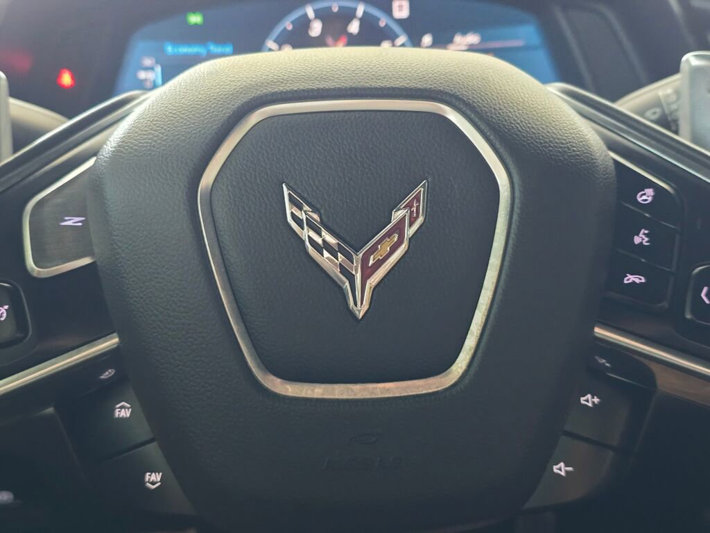 Used 2021 Chevrolet Corvette Stingray Preferred Conv w/ Z51 Performance Package RWD image 32