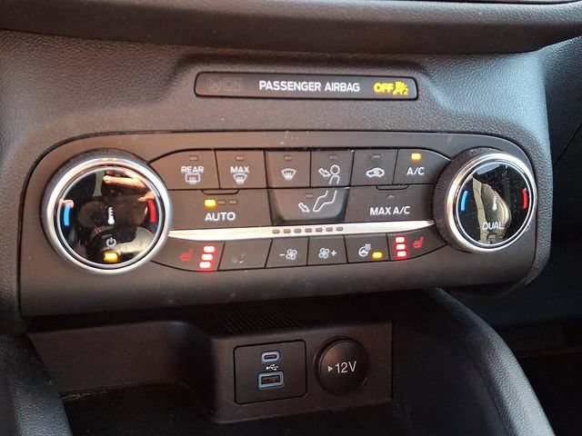 Certified 2023 Ford Escape ST-Line AWD/4WD image 26