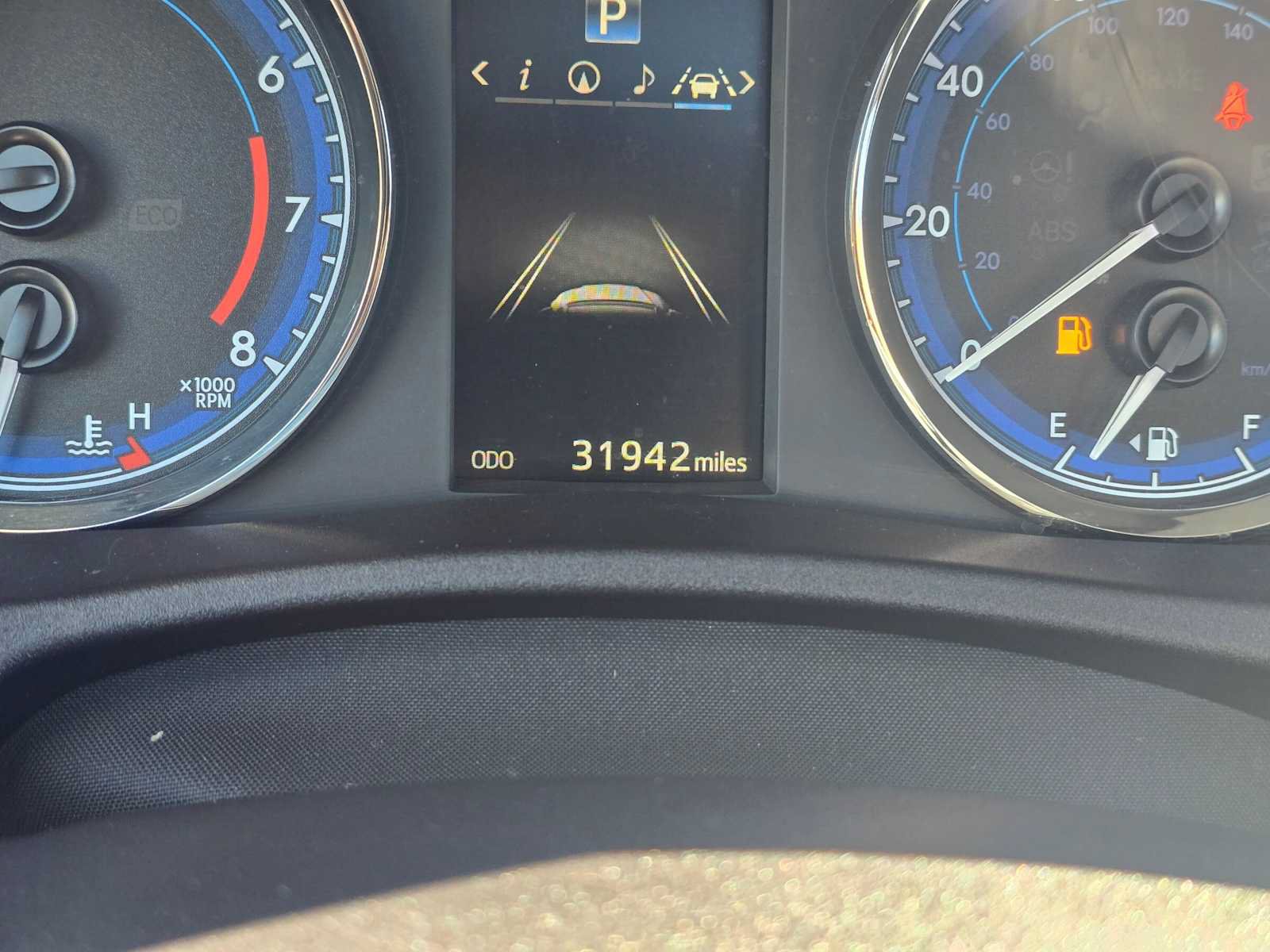 Used 2019 Toyota Corolla XSE FWD image 26