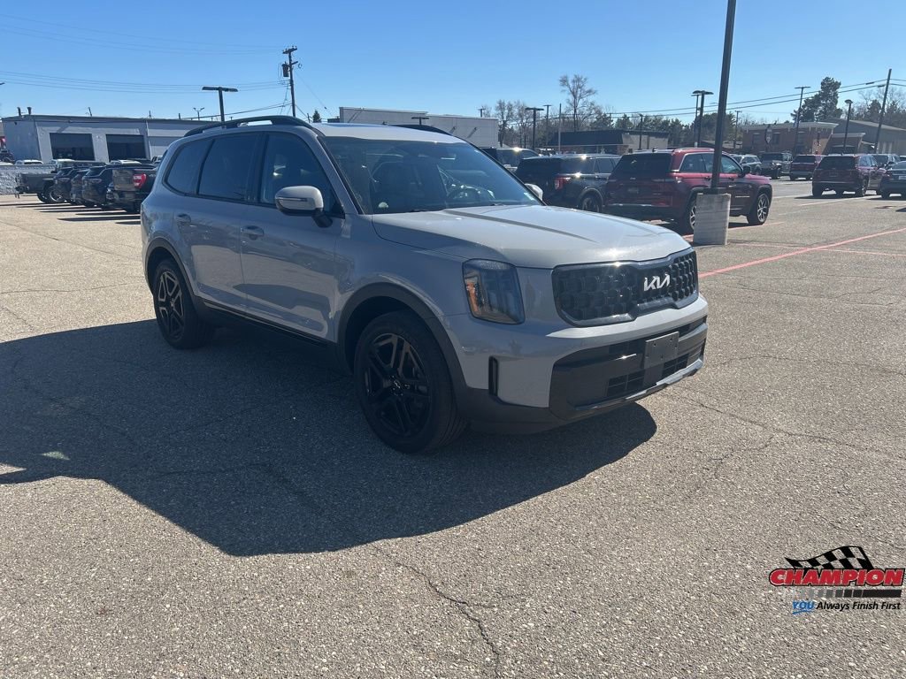 Used 2024 Kia Telluride EX X-Line image 8