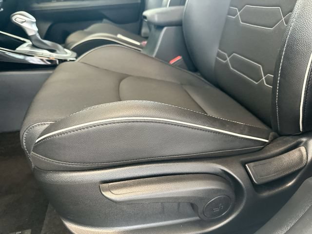 Certified 2024 Kia Forte GT-Line FWD image 16