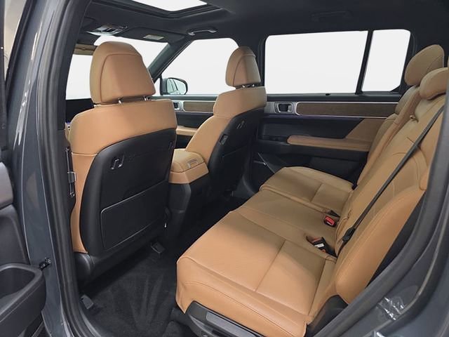 Used 2024 Hyundai Santa Fe Limited AWD/4WD image 12