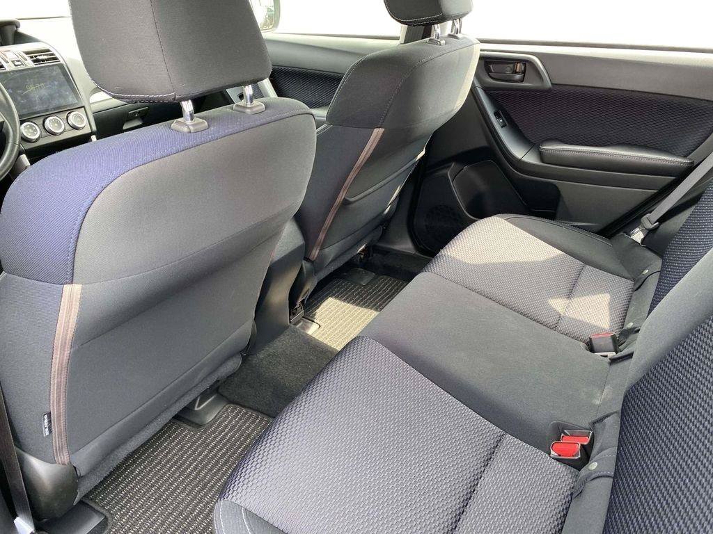 Used 2018 Subaru Forester 2.5i w/ Alloy Wheel Package AWD/4WD image 10
