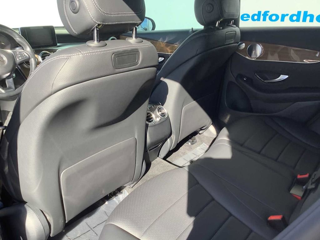 Used 2019 Mercedes-Benz GLC 300 4MATIC Coupe image 12