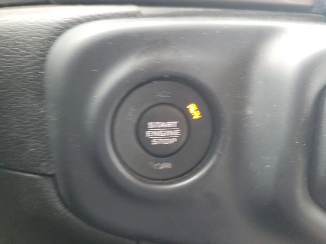 Used 2018 Jeep Wrangler Unlimited Sahara image 10